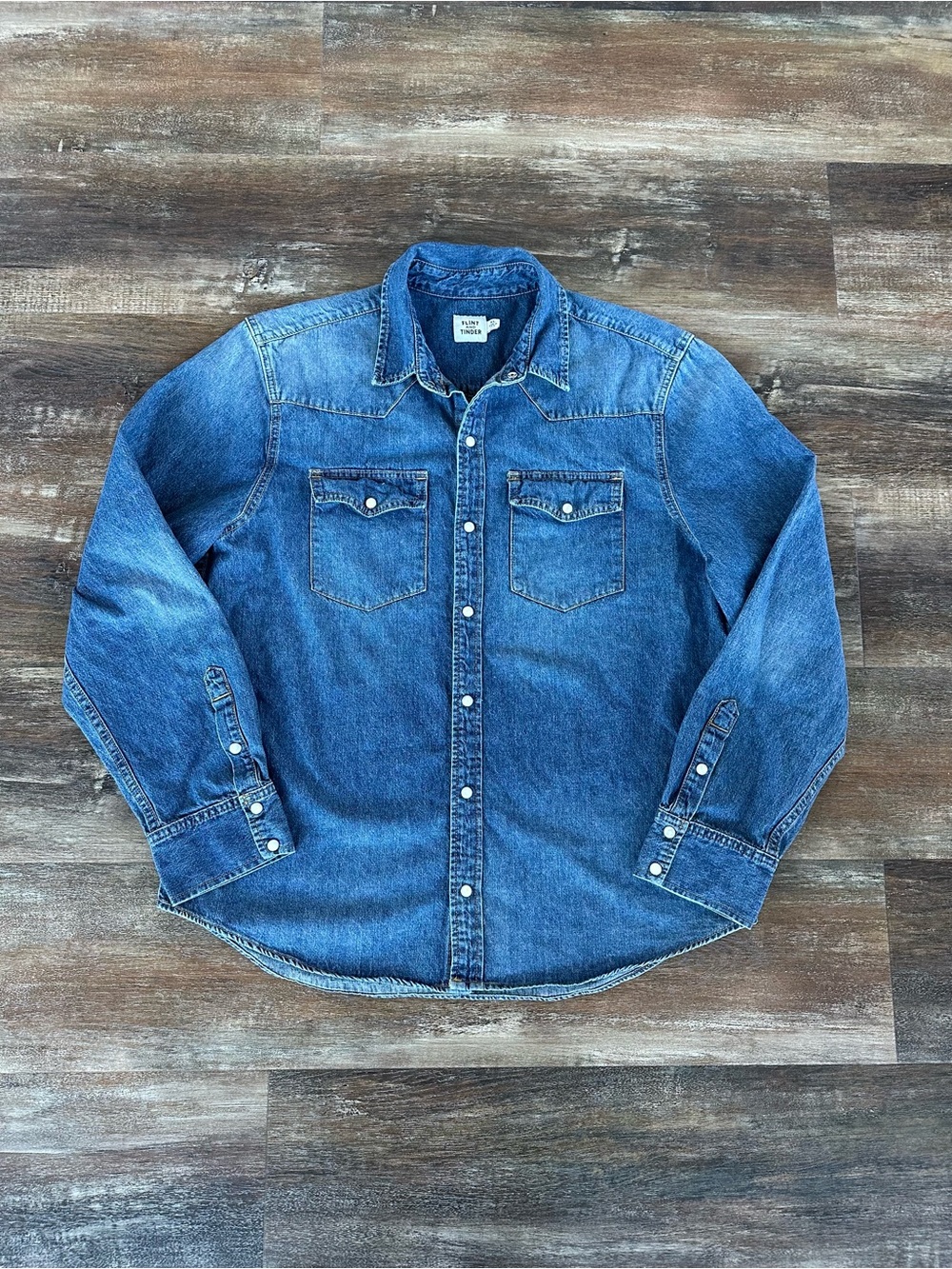 Flint and Tinder Bone Button Western Denim Shirt Size XL